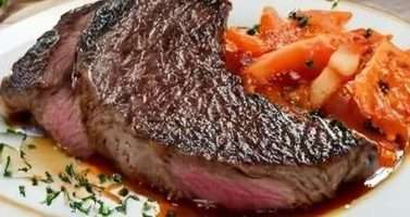 Perfectly Rested Steak on a Beutifully Presented Plate